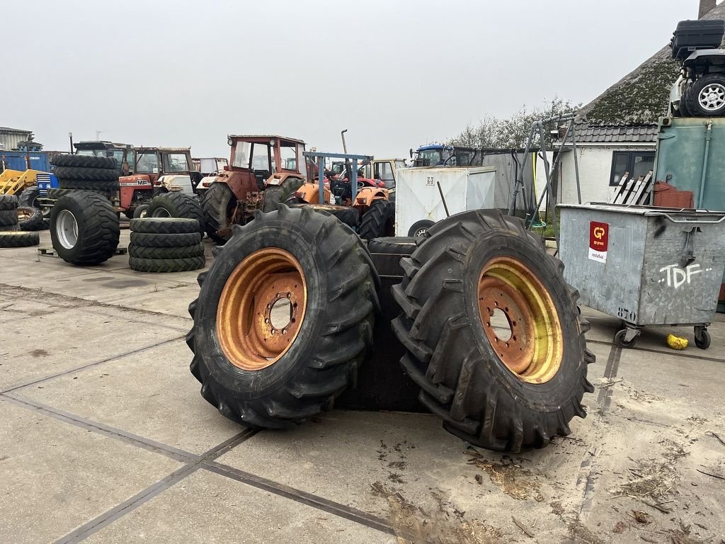 Reifen van het type Galaxy 18.4 R30, Gebrauchtmaschine in Callantsoog (Foto 1)