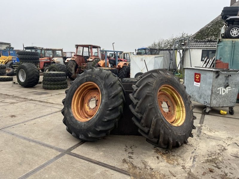 Reifen Türe ait Galaxy 18.4 R30, Gebrauchtmaschine içinde Callantsoog (resim 1)