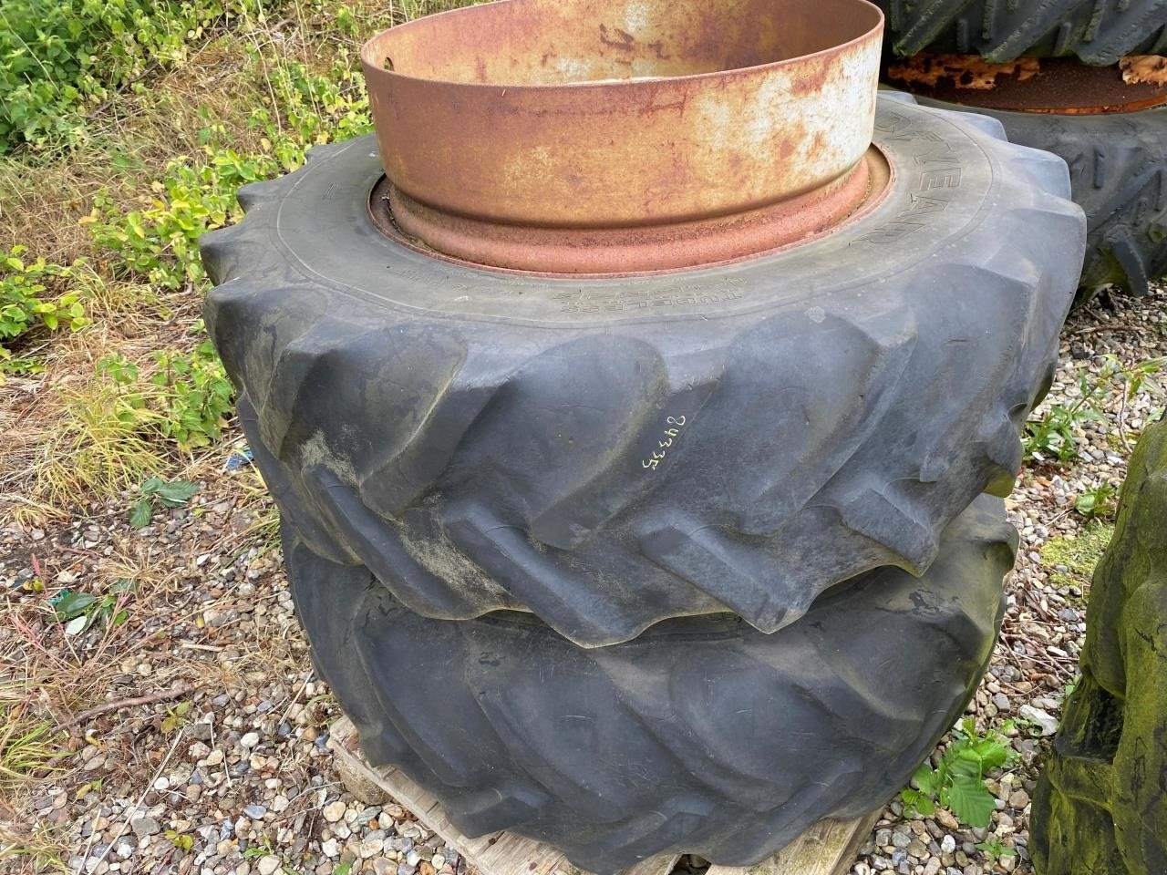 Reifen du type GoodYear 14.9 R28, Gebrauchtmaschine en Tim (Photo 1)