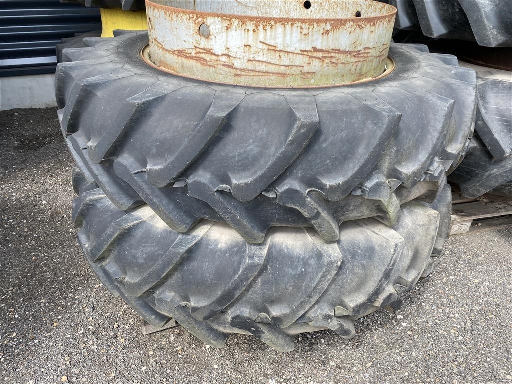 Reifen типа GoodYear 16,9 R 38, Gebrauchtmaschine в Holstebro (Фотография 1)