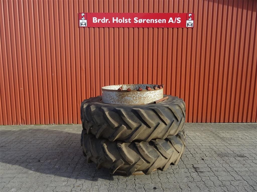 Reifen des Typs GoodYear 16.9 R38, Gebrauchtmaschine in Ribe (Bild 1)