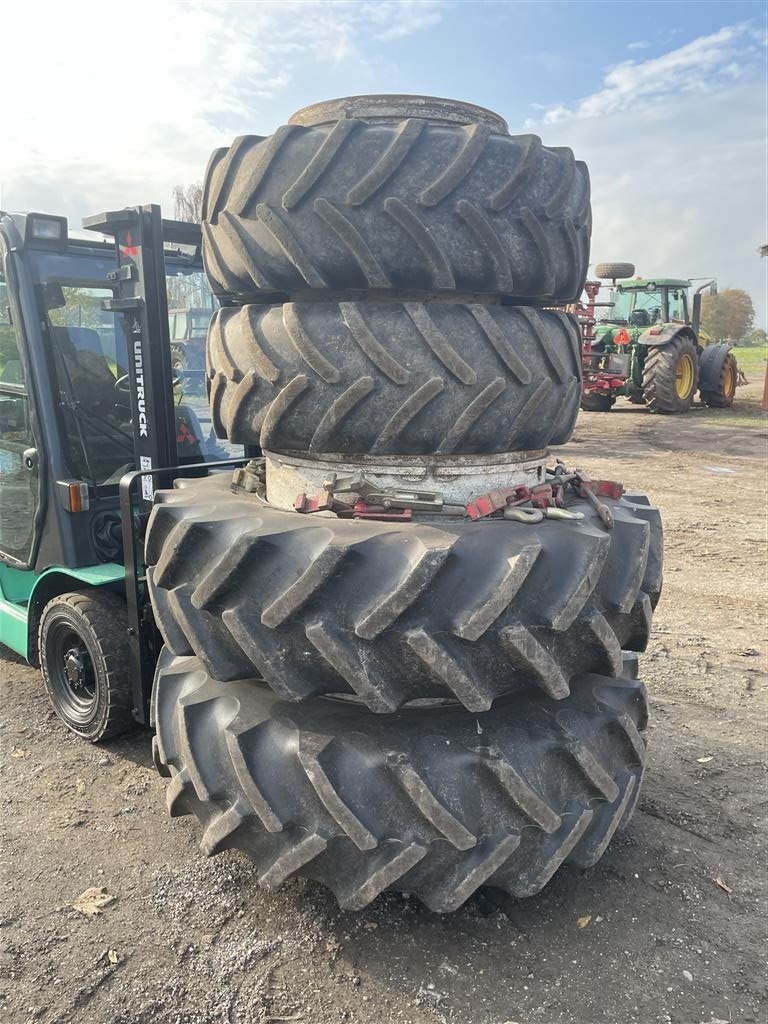 Reifen typu GoodYear 18.4 R38 440/65R28 Komplet sæt, Gebrauchtmaschine w Vejle (Zdjęcie 1)