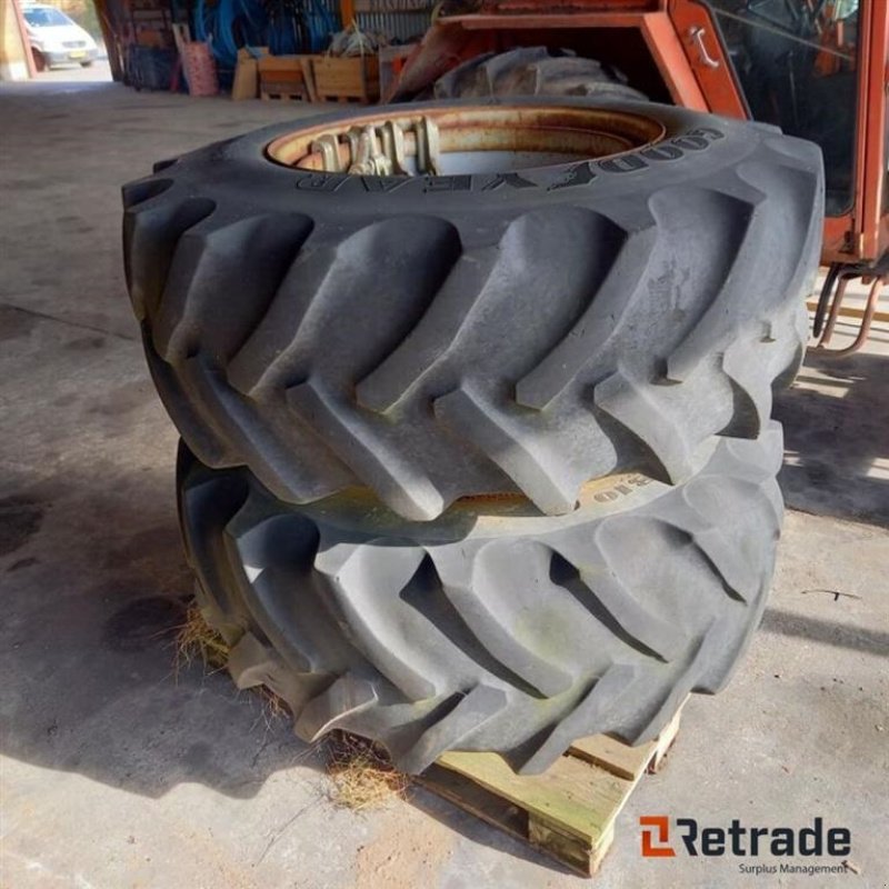 Reifen des Typs GoodYear 2 stk. 480/70R28, Gebrauchtmaschine in Rødovre (Bild 1)