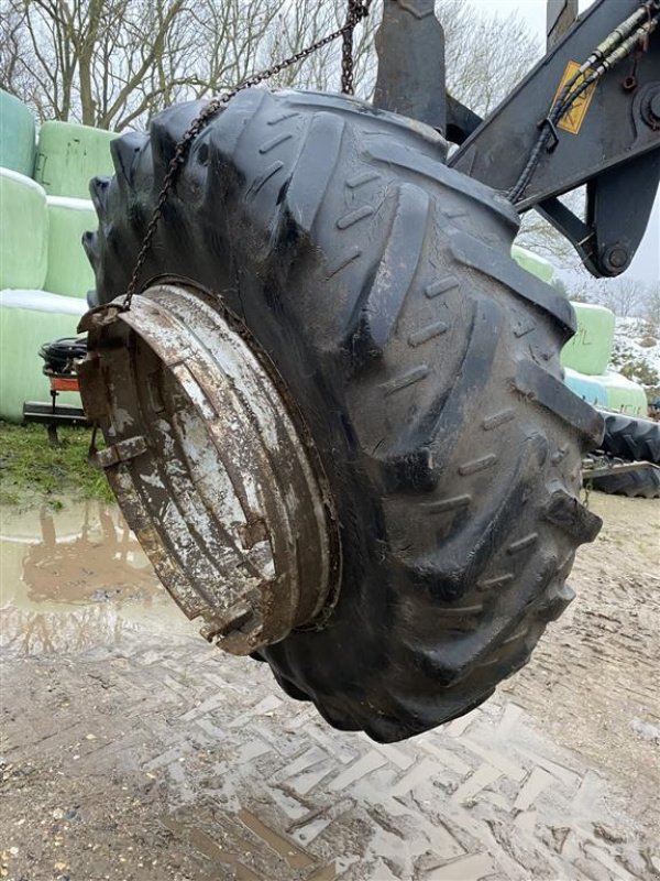 Reifen от тип GoodYear 20,8x38, 1 sæt, Gebrauchtmaschine в øster ulslev (Снимка 3)