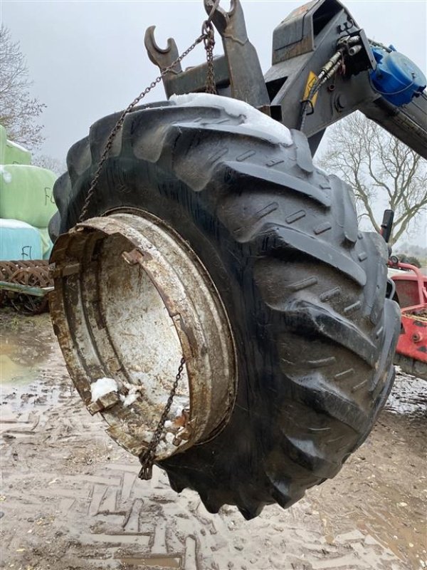 Reifen tip GoodYear 20,8x38, 1 sæt, Gebrauchtmaschine in øster ulslev (Poză 2)