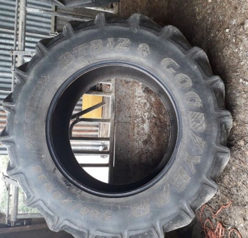 Reifen типа GoodYear Agri, Gebrauchtmaschine в Montpellier (Фотография 1)