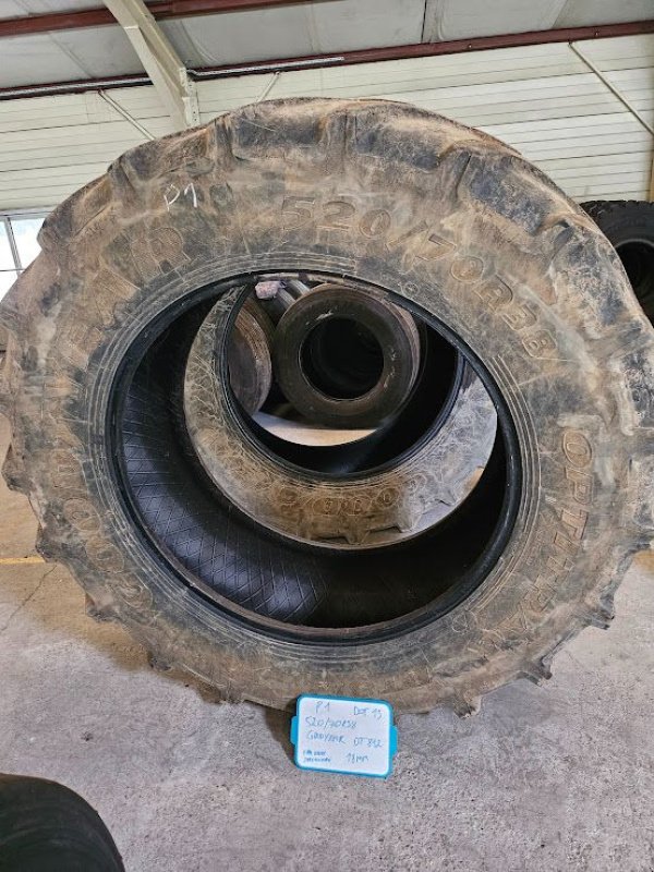 Reifen des Typs GoodYear Optitrac DT812, Gebrauchtmaschine in Montpellier (Bild 4)