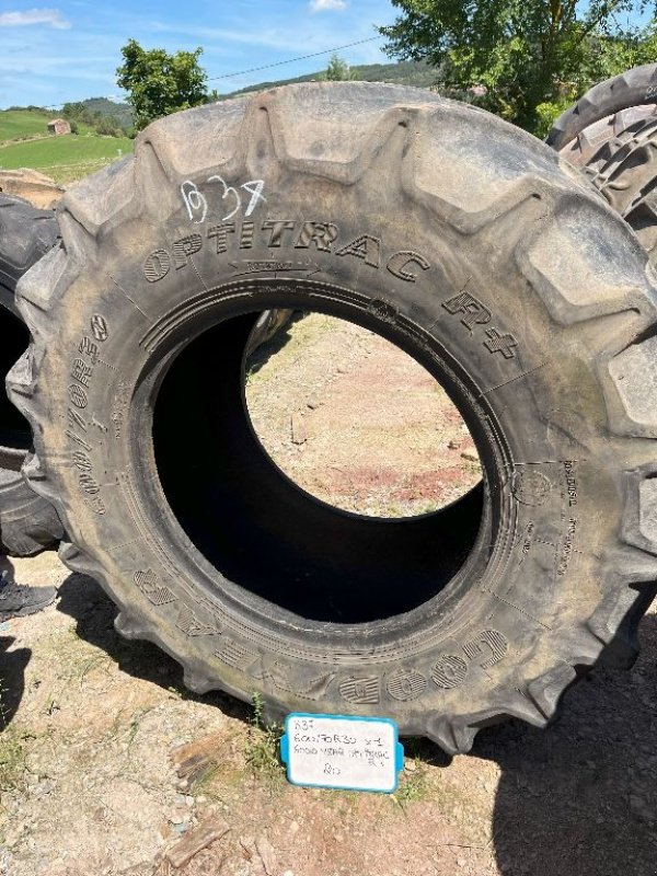 Reifen tip GoodYear OPTITRAC, Gebrauchtmaschine in Montpellier (Poză 1)