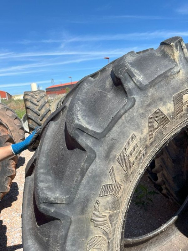 Reifen Türe ait GoodYear OPTITRAC, Gebrauchtmaschine içinde Montpellier (resim 2)