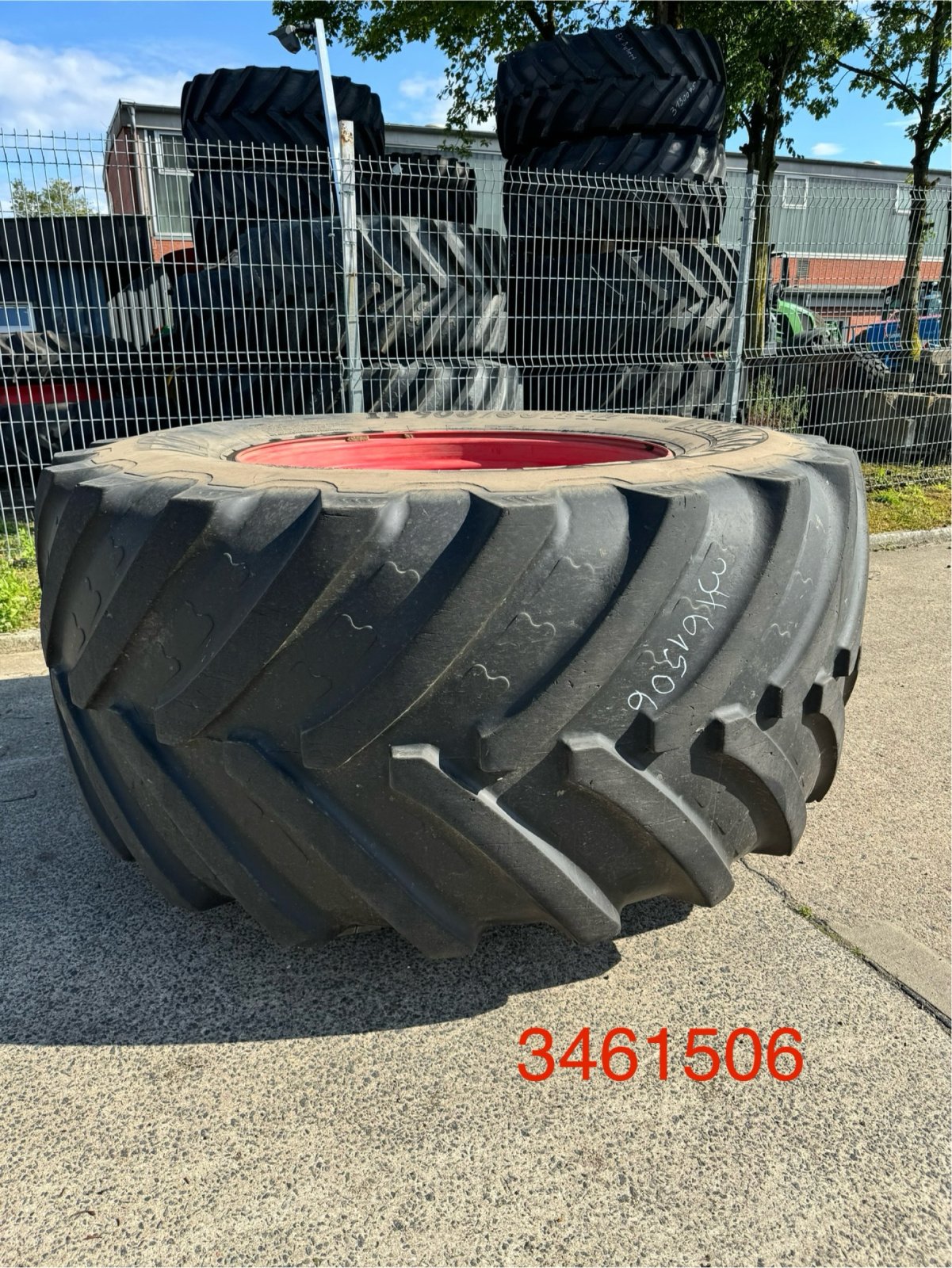 Reifen tipa Grasdorf 1x 900/60 R42 BKT 10-Loch Fendt, Gebrauchtmaschine u Elmenhorst-Lanken (Slika 1)