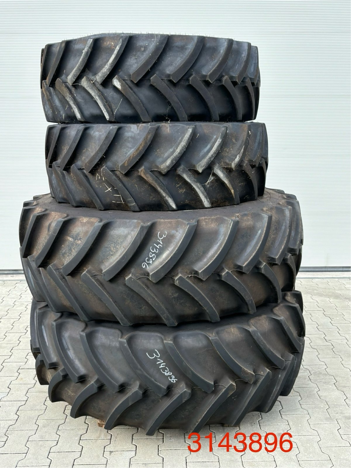 Reifen typu Grasdorf Mitas 440/65R28 & 540/65R38, Gebrauchtmaschine v Bad Oldesloe (Obrázek 1)