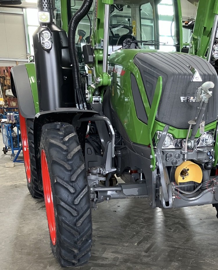 Reifen Türe ait Grasdorf Pflegeradsatz Fendt 300er, Gebrauchtmaschine içinde Gudensberg (resim 3)