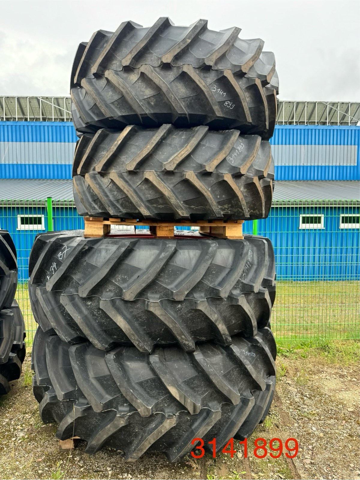 Reifen Türe ait Grasdorf Trelleborg 600/70 R30 + 710/70R42, Gebrauchtmaschine içinde Gadebusch (resim 1)