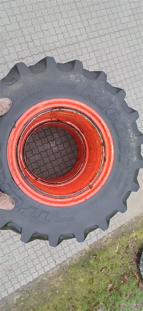 Reifen des Typs Kleber 520/85 R38, Gebrauchtmaschine in Bredebro (Bild 4)