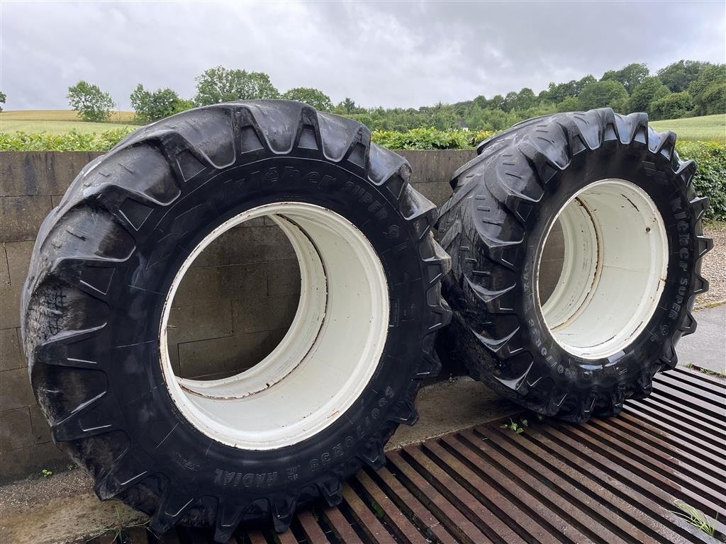 Reifen tip Kleber 580/70 R38 Med stopring og 8 låse, Gebrauchtmaschine in Vejle (Poză 1)