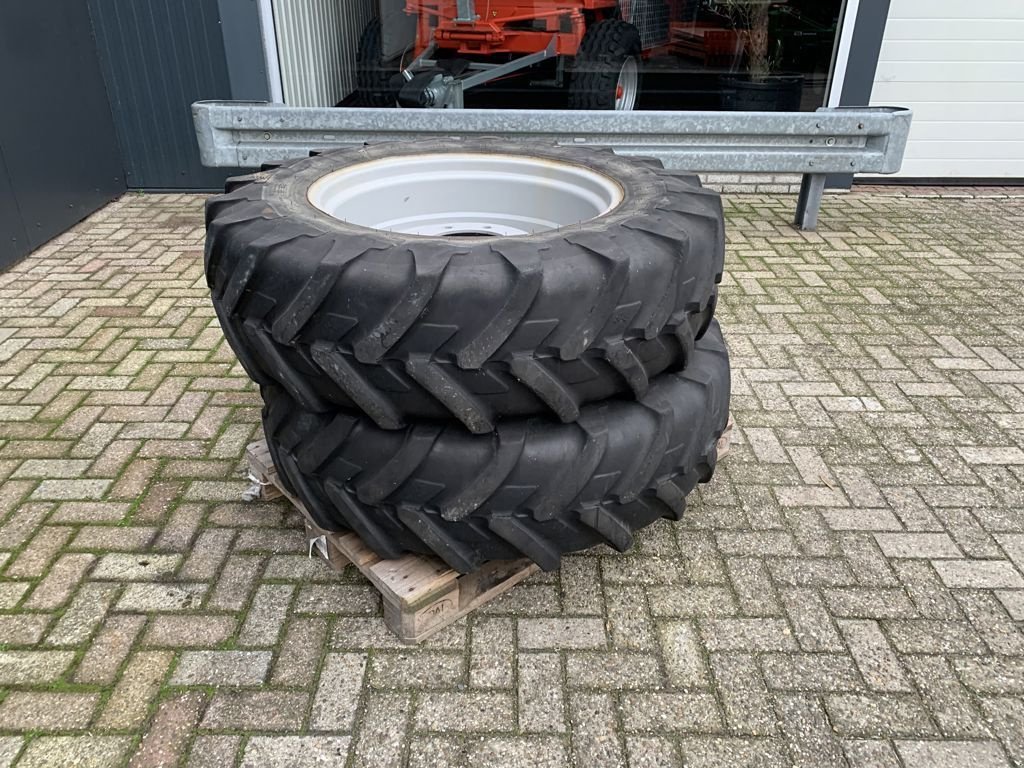 Reifen del tipo Michelin 13.6R28 AGRIBIB, Gebrauchtmaschine en MARIENHEEM (Imagen 1)