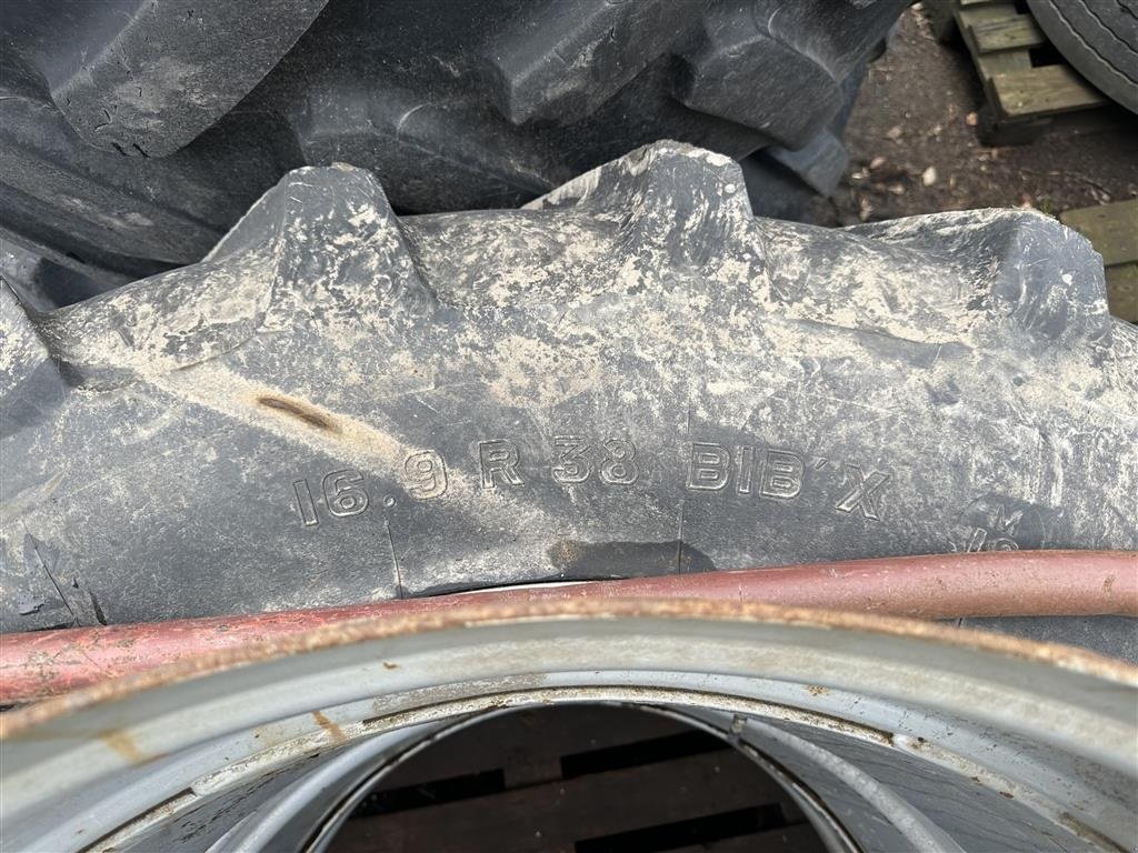 Reifen tip Michelin 16.9 R38, Gebrauchtmaschine in Gjerlev J. (Poză 4)