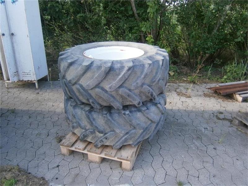 Reifen du type Michelin 17.5-24, Gebrauchtmaschine en Mern (Photo 1)