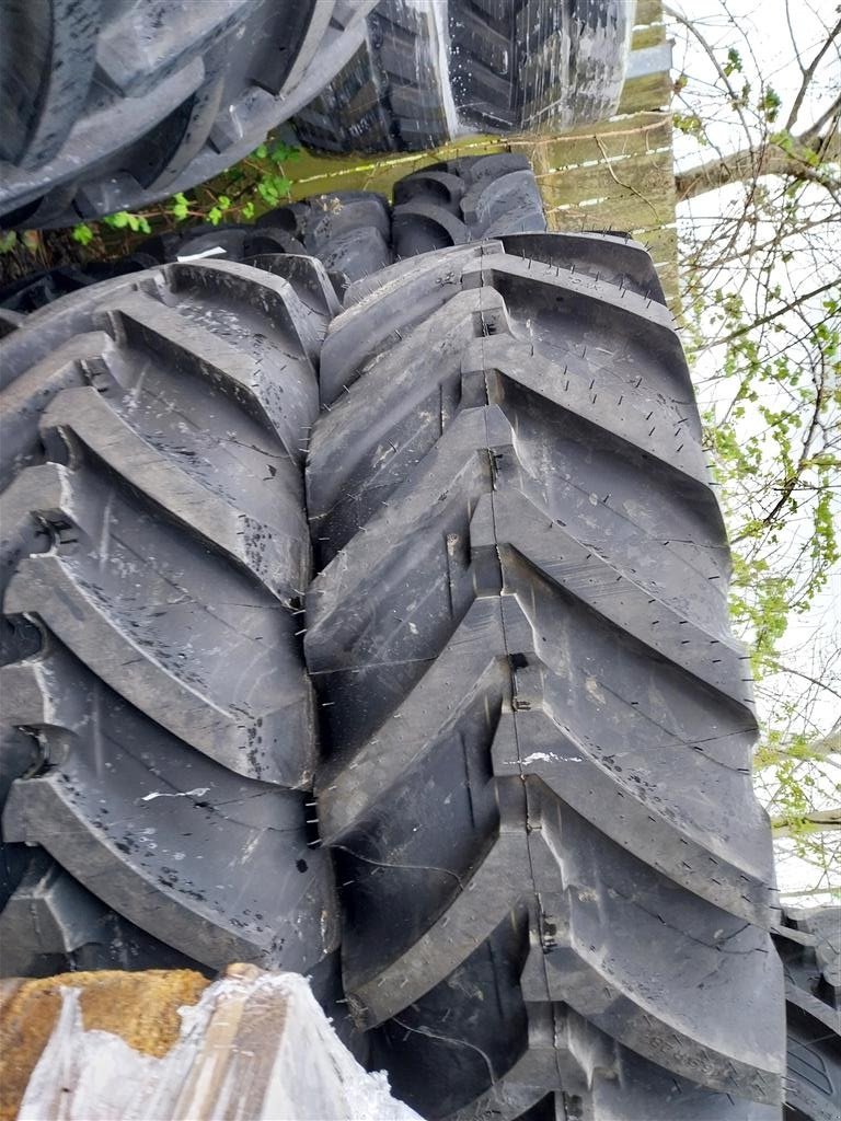 Reifen tipa Michelin 440/80R28 Michelin XMCL, Gebrauchtmaschine u Danmark (Slika 1)