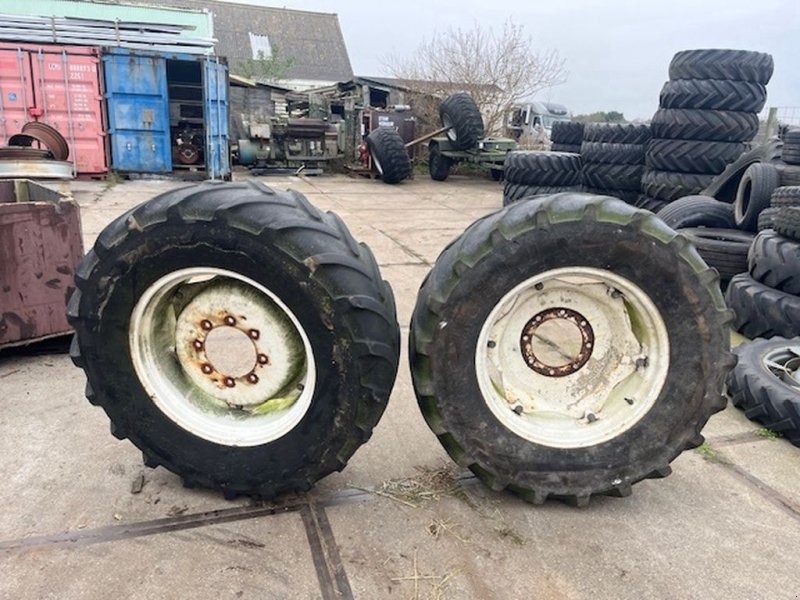 Reifen van het type Michelin 480/65 R28 x 108, Gebrauchtmaschine in Callantsoog (Foto 1)