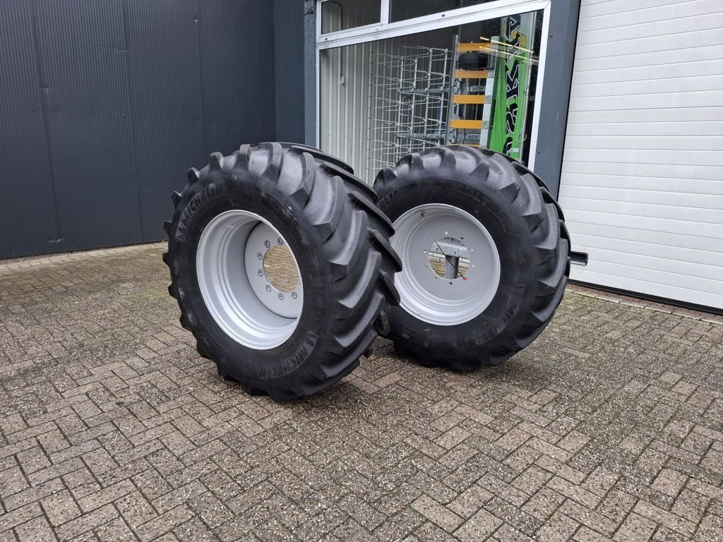 Reifen типа Michelin 540/65R28 MULTIBIB, Gebrauchtmaschine в MARIENHEEM (Фотография 1)