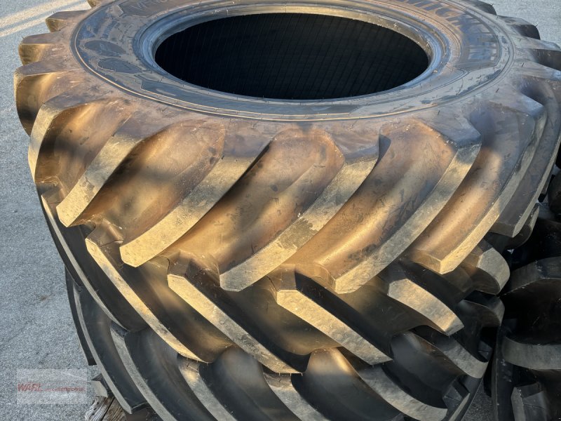 Reifen типа Michelin 600/60 R30, Neumaschine в Mitterscheyern