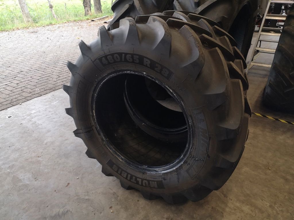 Reifen typu Michelin 600/65R38 +480/65R28, Neumaschine w Lunteren (Zdjęcie 4)