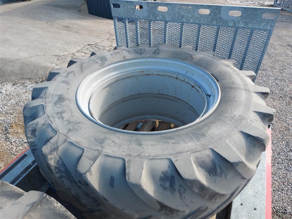 Reifen от тип Michelin 620/70 R42 6 låse pr. side, Gebrauchtmaschine в Nykøbing M (Снимка 4)