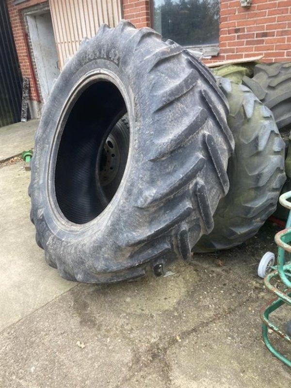 Reifen des Typs Michelin 650/65R-42, Gebrauchtmaschine in Aabenraa (Bild 1)