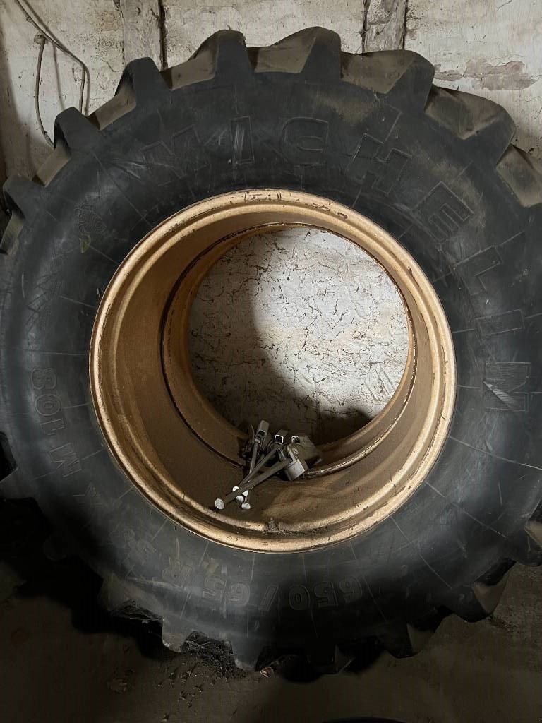 Reifen tipa Michelin 650/65R38, Gebrauchtmaschine u Mern (Slika 1)