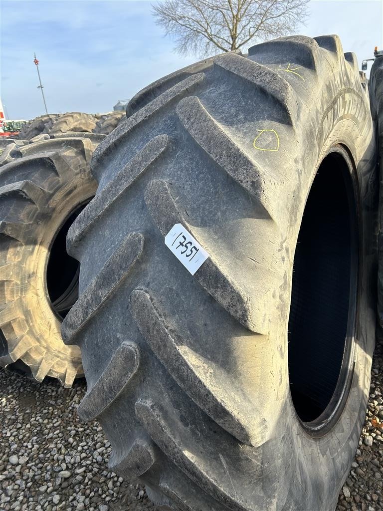 Reifen za tip Michelin 650/65R42, Gebrauchtmaschine u Rødekro (Slika 1)