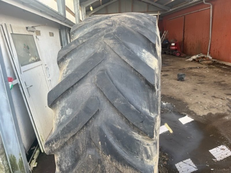 Reifen Türe ait Michelin 650/85R38, Gebrauchtmaschine içinde Dronninglund (resim 5)