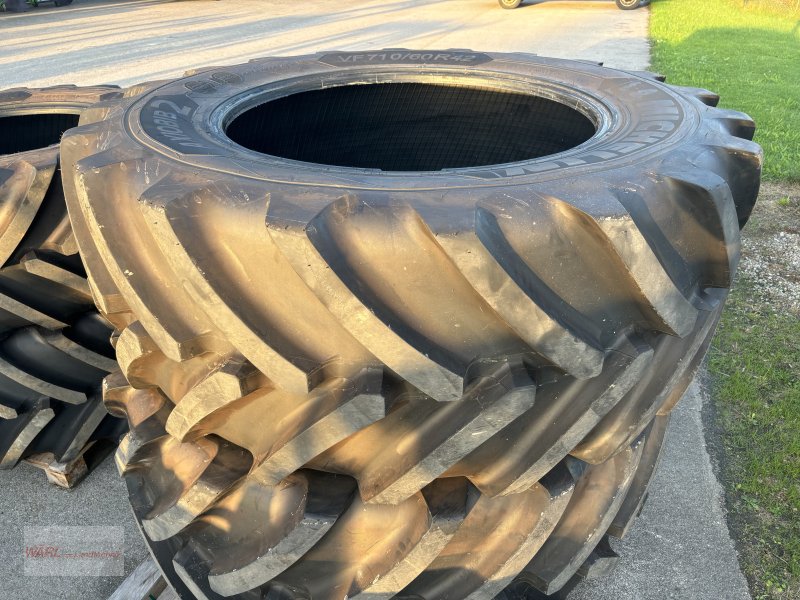 Reifen типа Michelin 710/60 R42, Neumaschine в Mitterscheyern