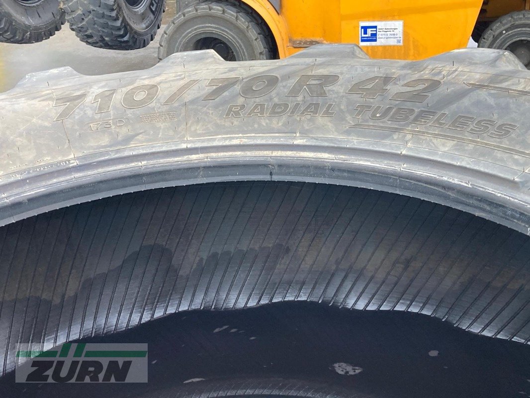 Reifen типа Michelin 710/70 R42, Gebrauchtmaschine в Inneringen (Фотография 2)