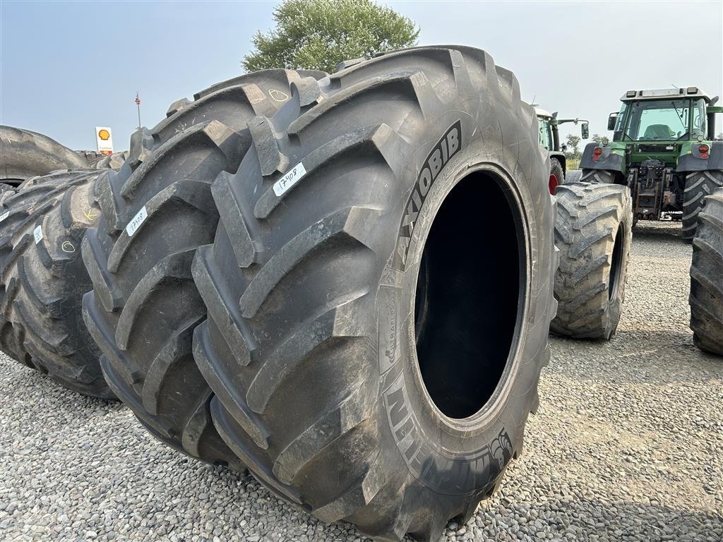 Reifen des Typs Michelin 710/75R42, Gebrauchtmaschine in Rødekro (Bild 1)