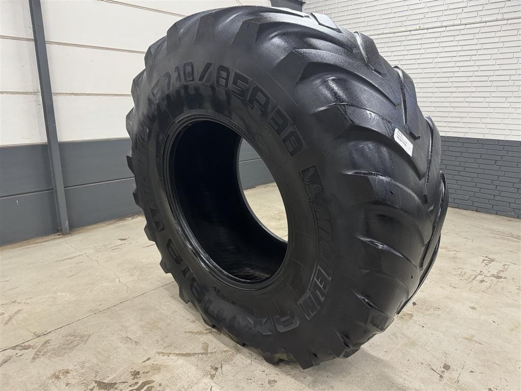 Reifen Türe ait Michelin 710/85R38, Gebrauchtmaschine içinde Haderup (resim 1)