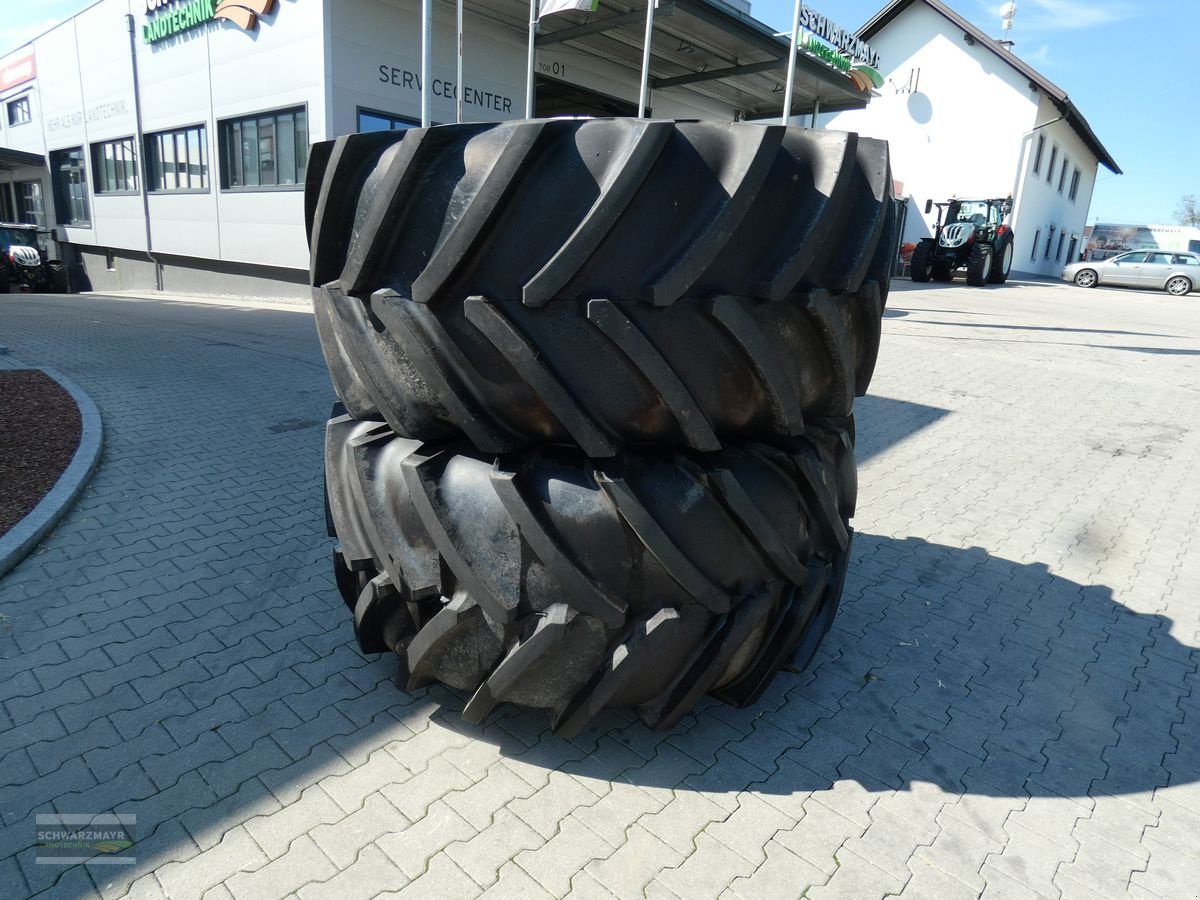 Reifen van het type Michelin 800/65R32+520/80R26, Neumaschine in Aurolzmünster (Foto 12)