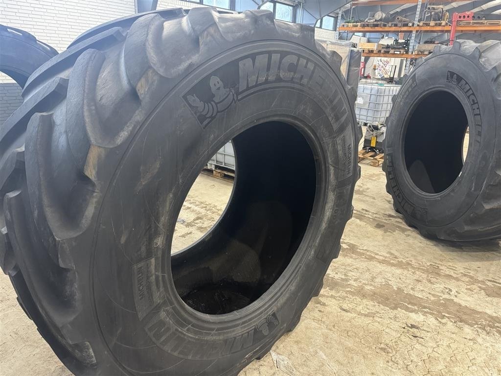 Reifen des Typs Michelin 900/60R42, Gebrauchtmaschine in Haderup (Bild 1)