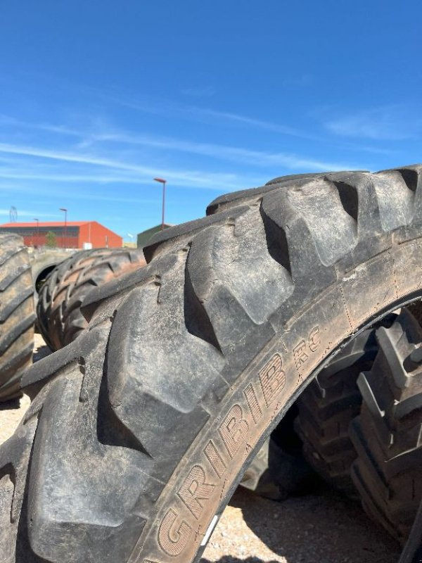 Reifen tip Michelin AGRIBIB, Gebrauchtmaschine in Montpellier (Poză 2)