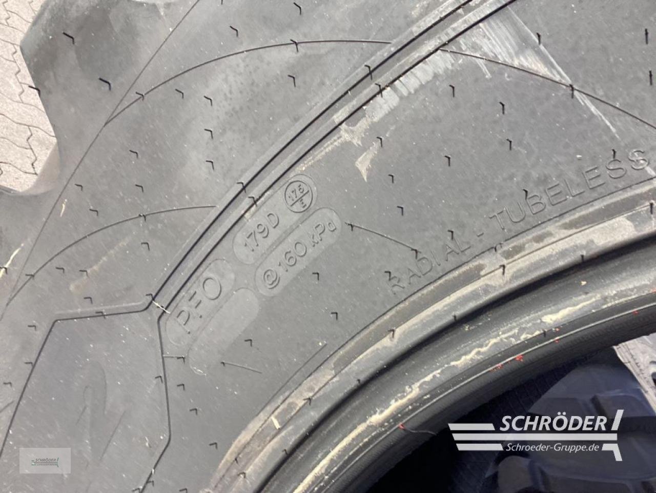 Reifen typu Michelin EVOBIB VF600/70 R30 + VF710/70 R42, Neumaschine w Völkersen (Zdjęcie 11)