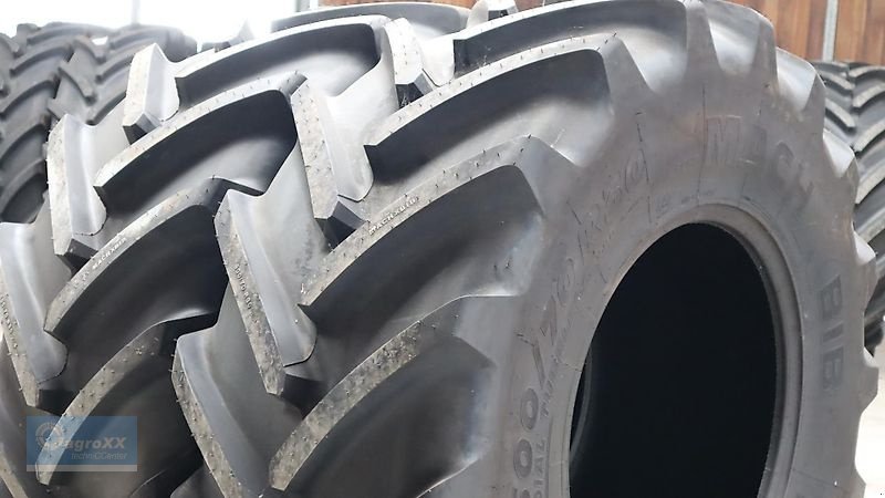 Reifen del tipo Michelin MachXBIB--600/70R28--157D--NEU--SONDERPOSTEN--BEGRENZTE STÜCKZAHL--, Neumaschine In Ennigerloh (Immagine 1)