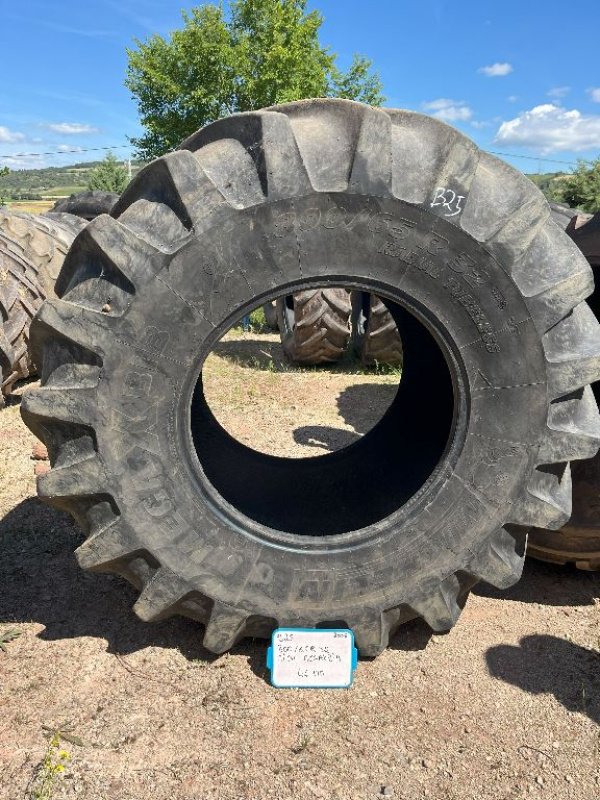 Reifen du type Michelin MEGAXBIB, Gebrauchtmaschine en Montpellier (Photo 1)