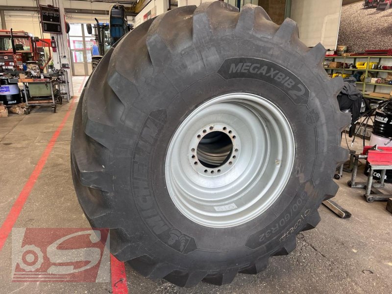 Reifen del tipo Michelin MegaXbib, Neumaschine In Offenhausen (Immagine 1)