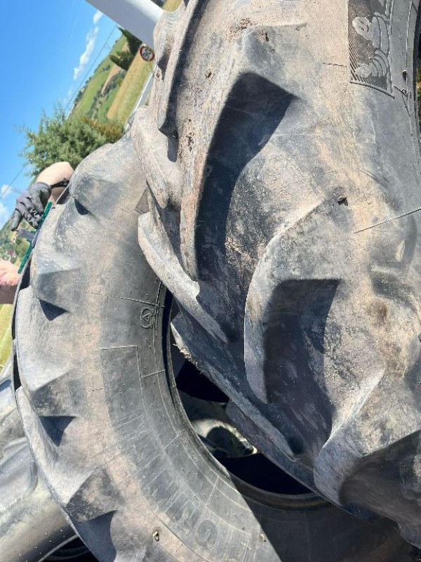 Reifen del tipo Michelin OMNIBIB, Gebrauchtmaschine en Montpellier (Imagen 2)