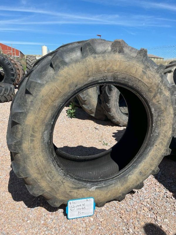 Reifen del tipo Michelin OMNIBIB, Gebrauchtmaschine en Montpellier (Imagen 1)