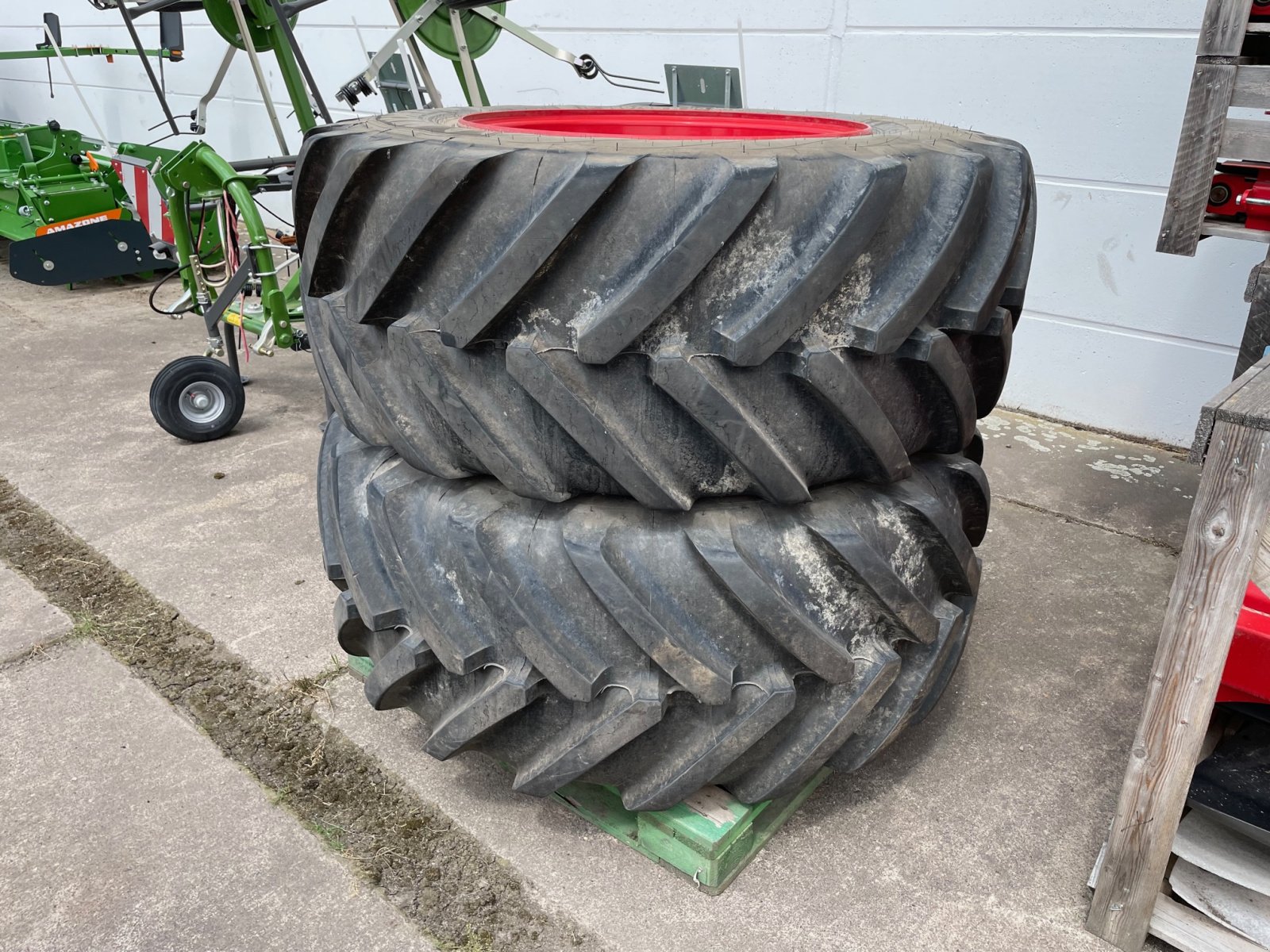 Reifen типа Michelin Räder 2x800 + 2x650, Gebrauchtmaschine в Ebeleben (Фотография 4)