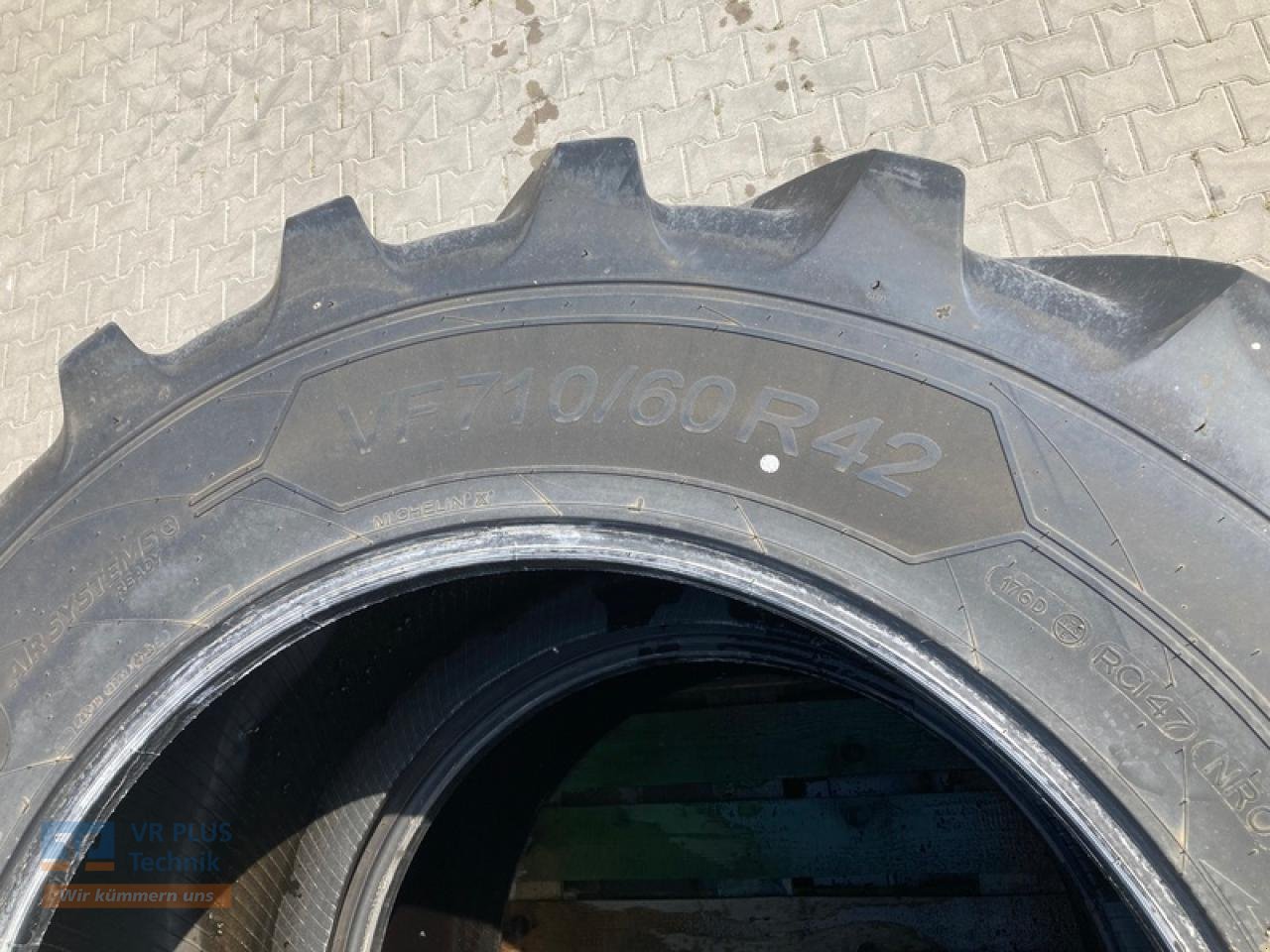 Reifen του τύπου Michelin VF710/60R42 // VF600/60R30NEU, Neumaschine σε Osterburg (Φωτογραφία 1)