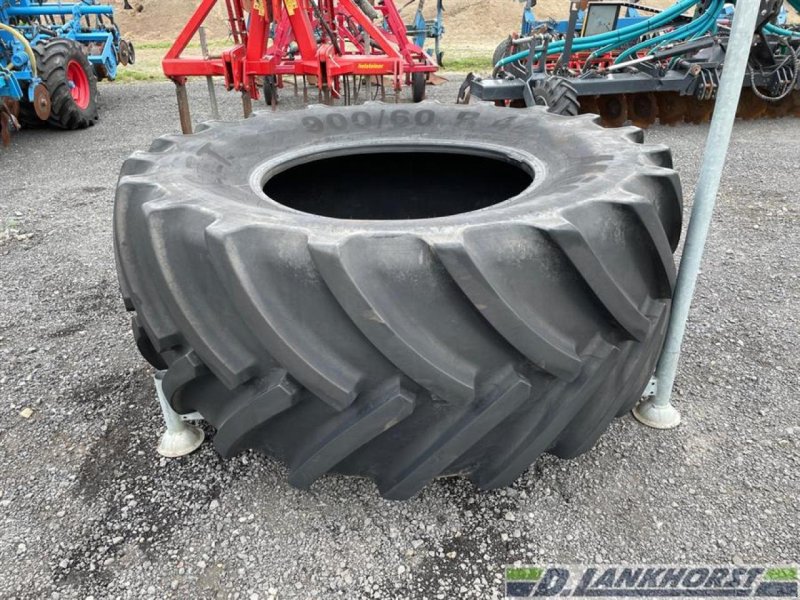 Reifen от тип Mitas 1x 900/60R42 80%, Neumaschine в Neuenhaus (Снимка 1)