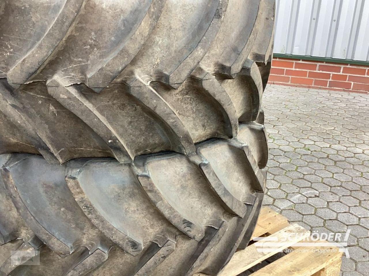 Reifen typu Mitas 2 X 600/65 R28, Gebrauchtmaschine w Wildeshausen (Zdjęcie 2)