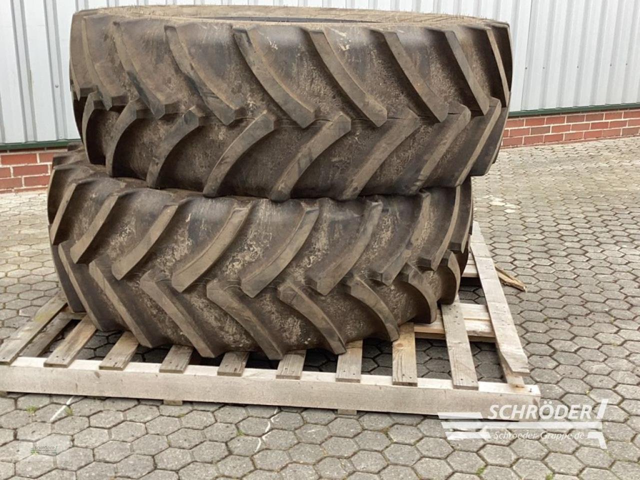 Reifen от тип Mitas 2X 650/65 R42, Gebrauchtmaschine в Wildeshausen (Снимка 5)